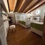 Olive 2